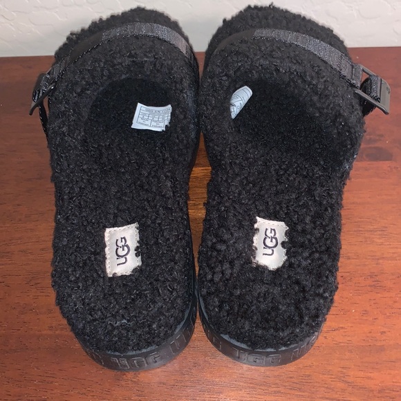 UGG BRAND NEW IN BOX & GORGEOUS SIZE 8 FLUFFITA JET BLACK SLIDES - Picture 5 of 13
